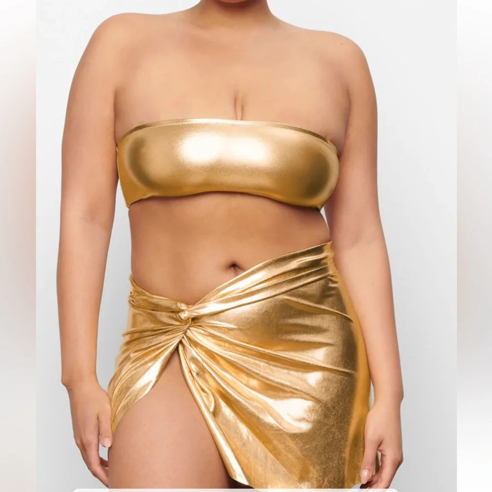 ✨SKIMS METALLIC SWIM MINI SARONG SKIRT COVER UP IN GOLD 2X